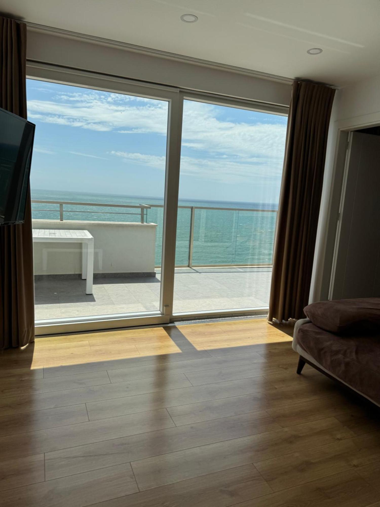Suite Rana Hedhun Shengjin Exterior photo